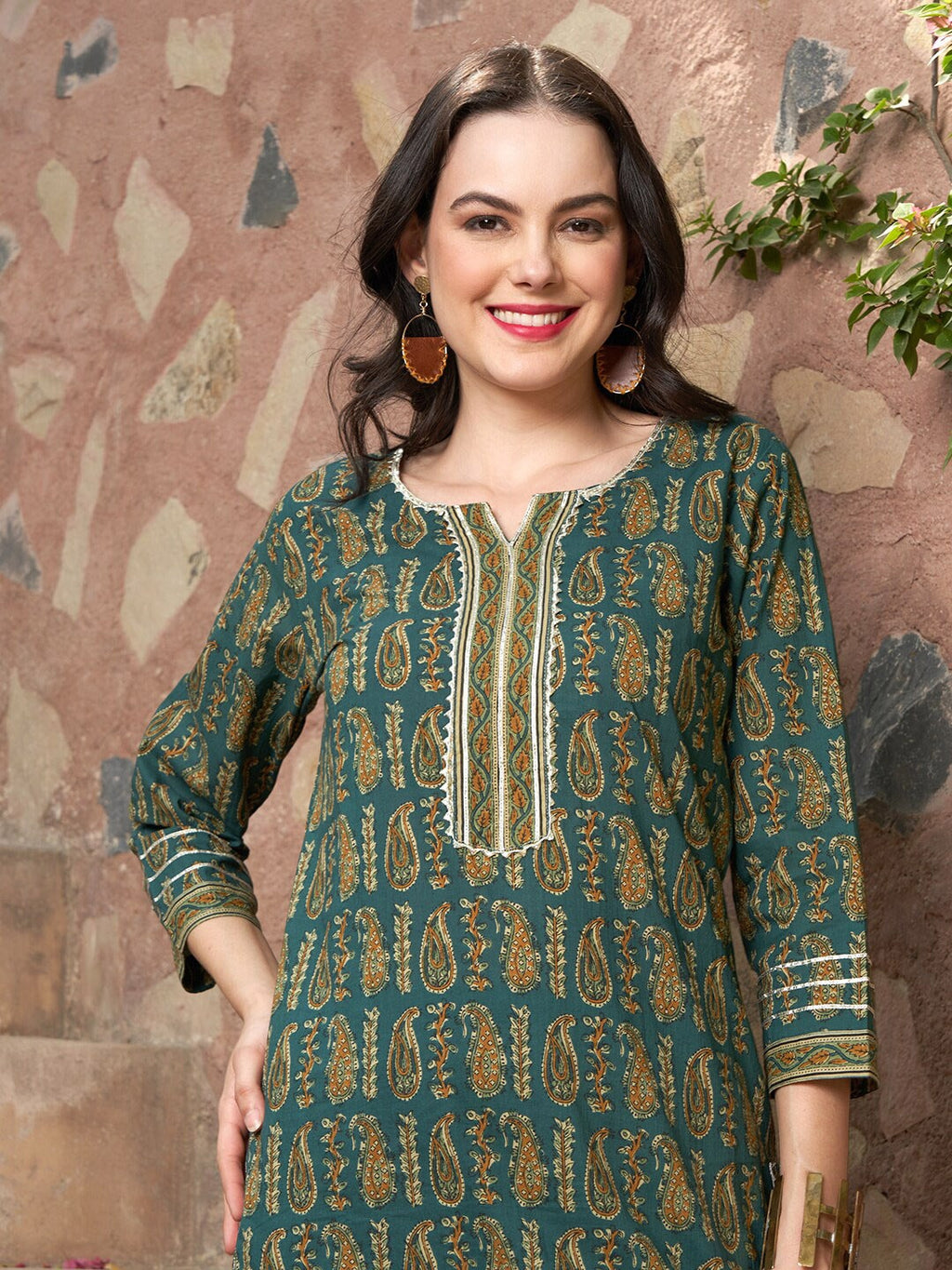 Sangria Ethnic Motifs Printed Pure Cotton Kurta with Trousers & Dupatta