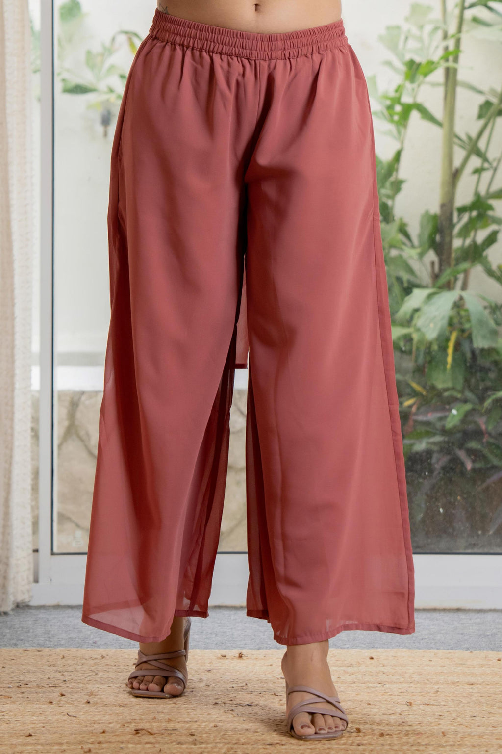 Juniper Women's Peach Solid Georgette Kurta Pant & Dupatta Set With Sequins & Thread Work