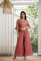 Juniper Women's Peach Solid Georgette Kurta Pant & Dupatta Set With Sequins & Thread Work