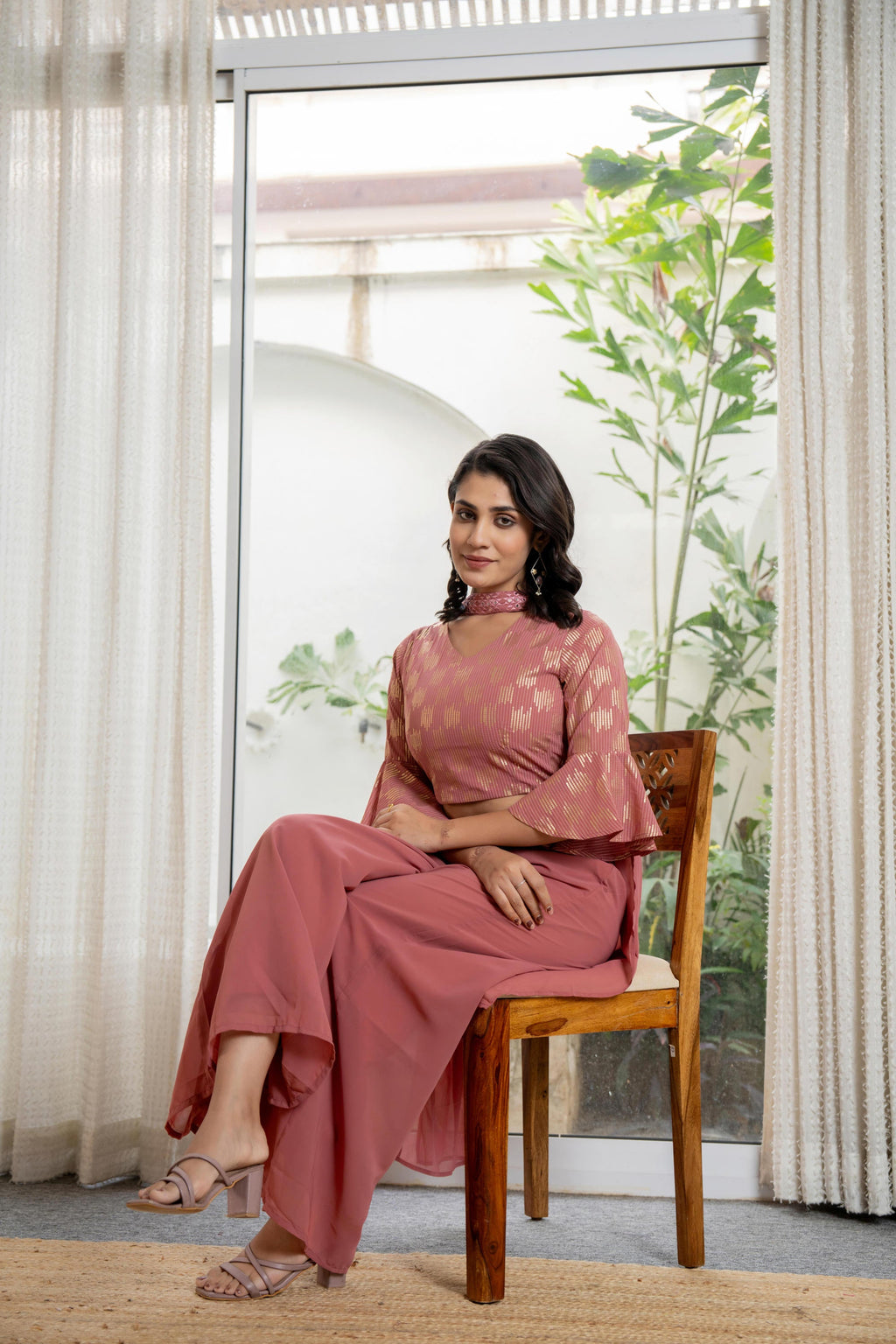 Juniper Women's Peach Solid Georgette Kurta Pant & Dupatta Set With Sequins & Thread Work