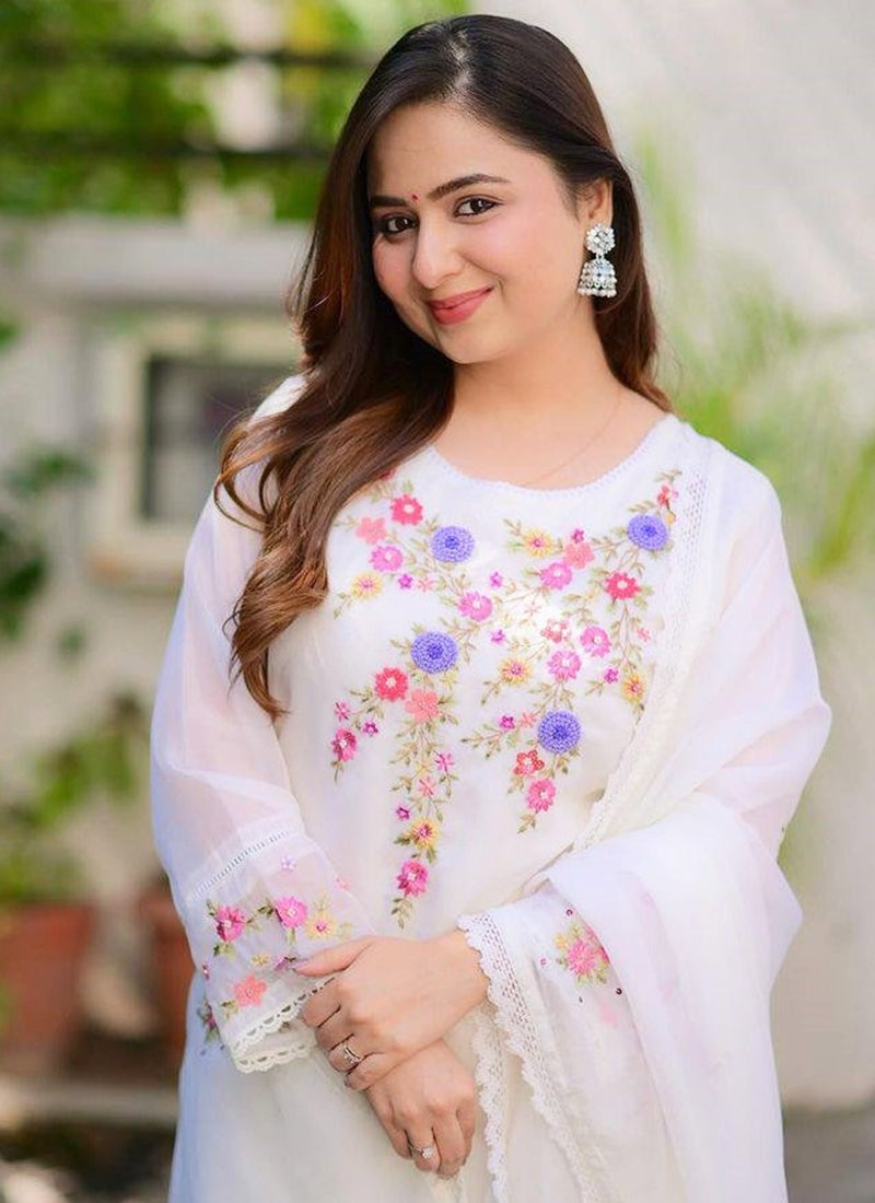 Vellora Georgette White Casual Wear Embroidery Work Readymade Kurti Set - Distacart