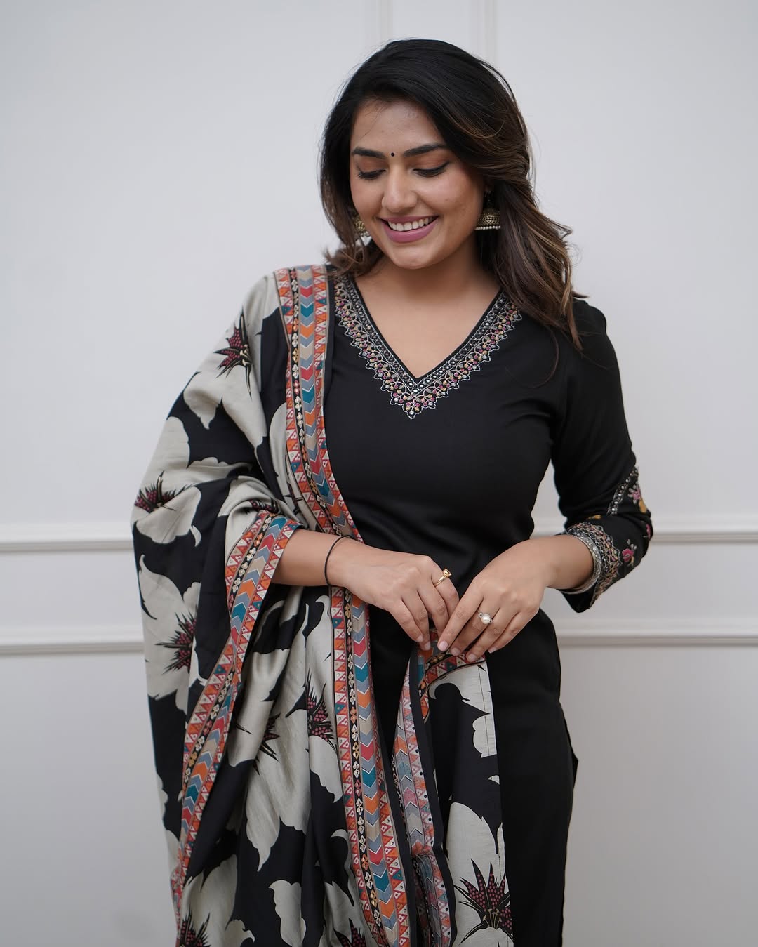 Vellora Viscose Silk Black Daily Wear Sequins Work Readymade Kurti Set - Distacart