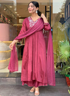 Vellora Viscose Chiffon Pink Daily Wear Sequins Work Readymade Kurti Set - Distacart