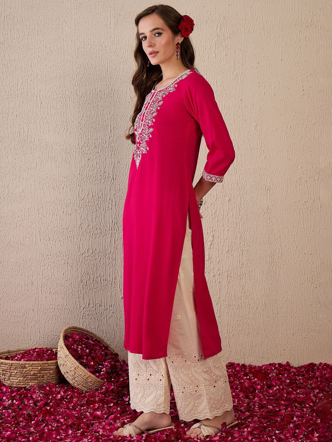 Indo Era Women Floral Embroidered Thread Work Kurta - Distacart
