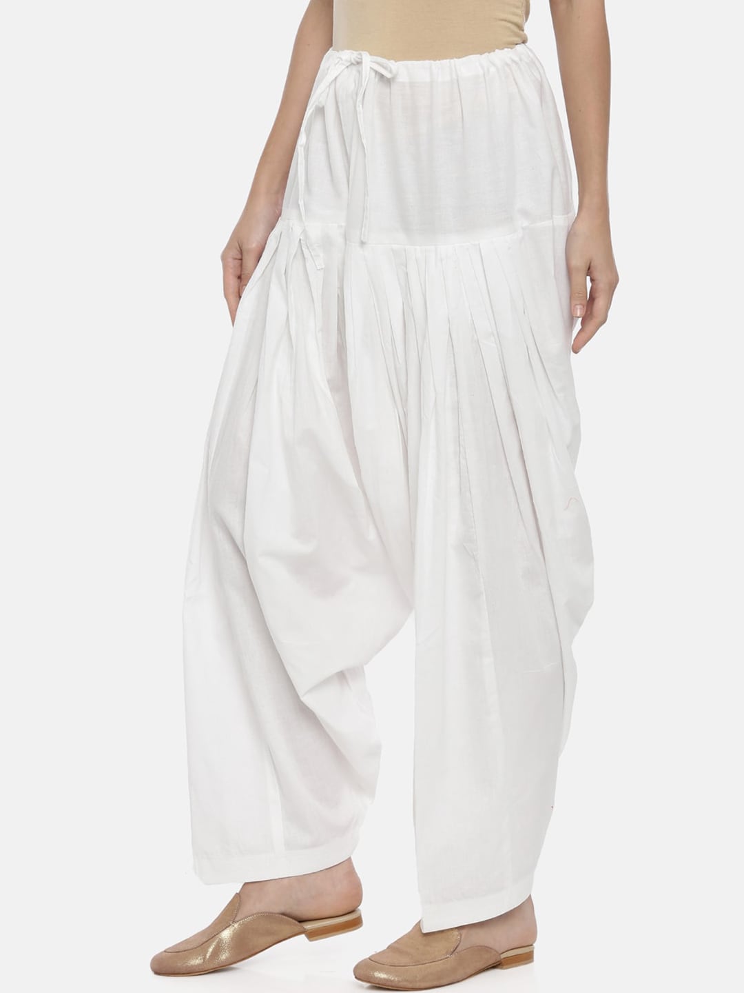 Souchii White Solid Loose-Fit Patiala - Distacart