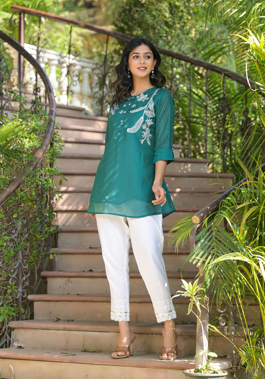 Juniper Green Solid Chanderi Tunic With Thread Work & Buttons