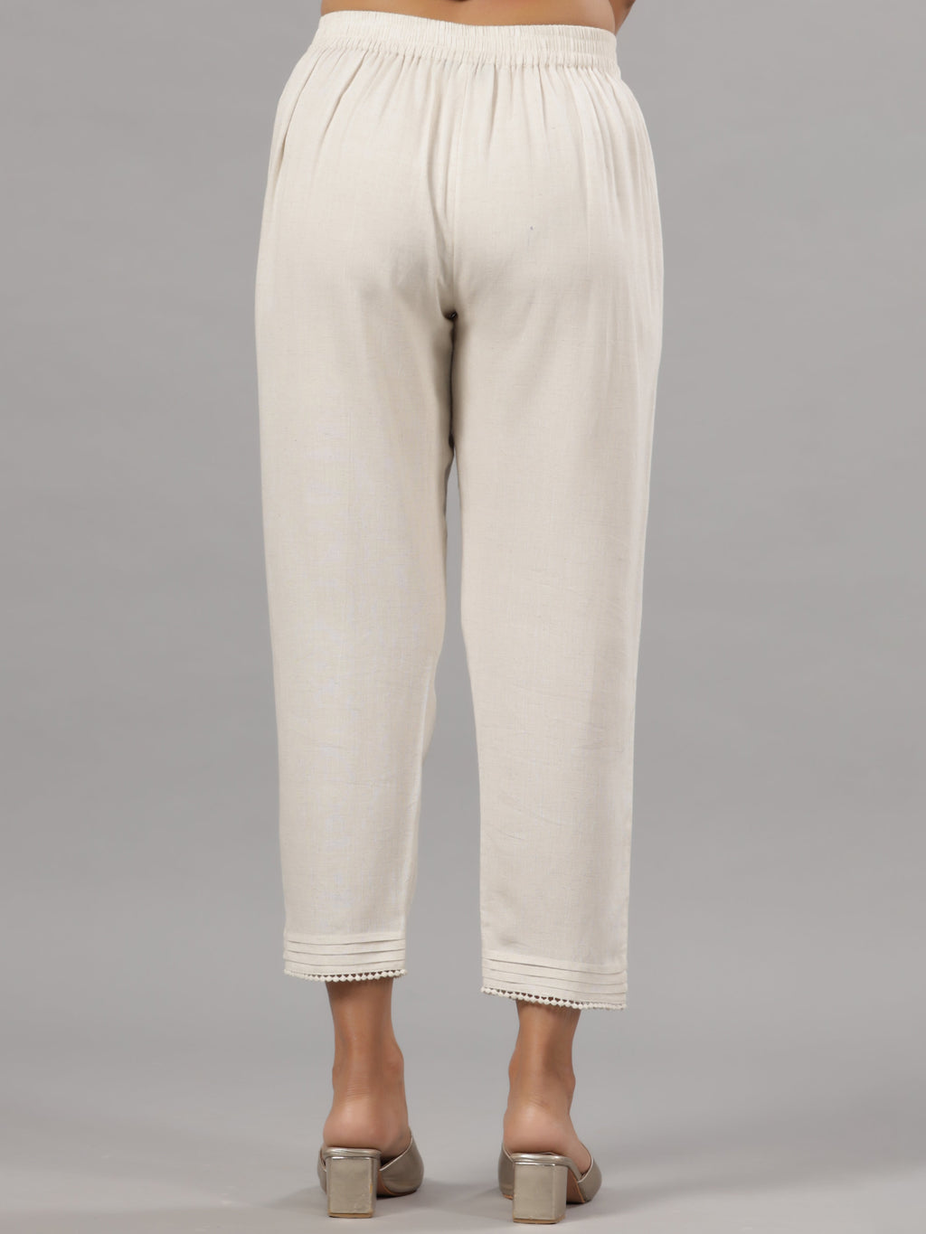 Juniper Woemen Natural Rayon Flex Solid Pants