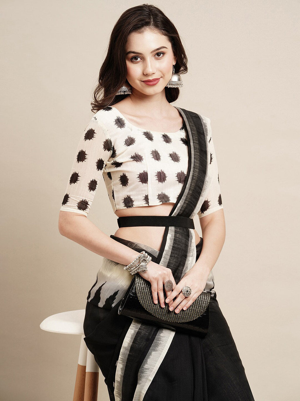 Saree Mall Black & White Pure Cotton Saree - Distacart