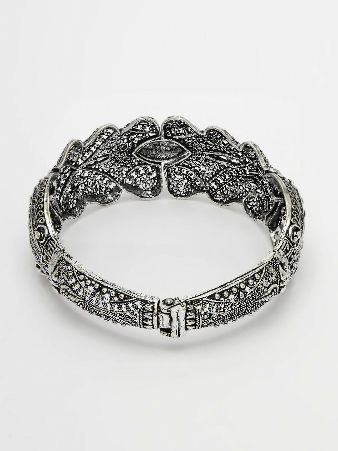 NVR Women's Silver-Toned German Silver Oxidised Kada Bangle - Distacart