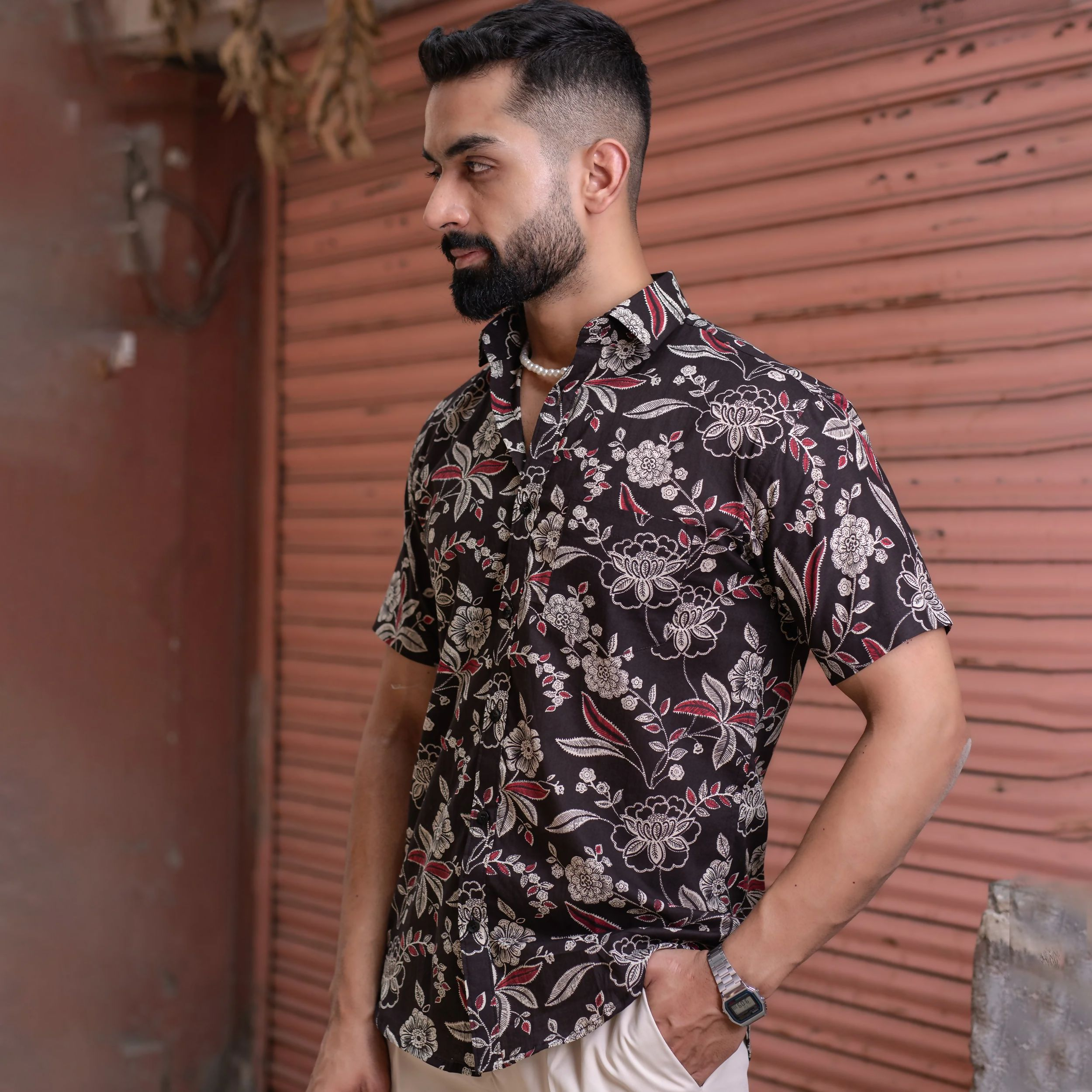 Miravan Men's Multi Colour Floral Printed Half Sleeve Slim Fit shirt
