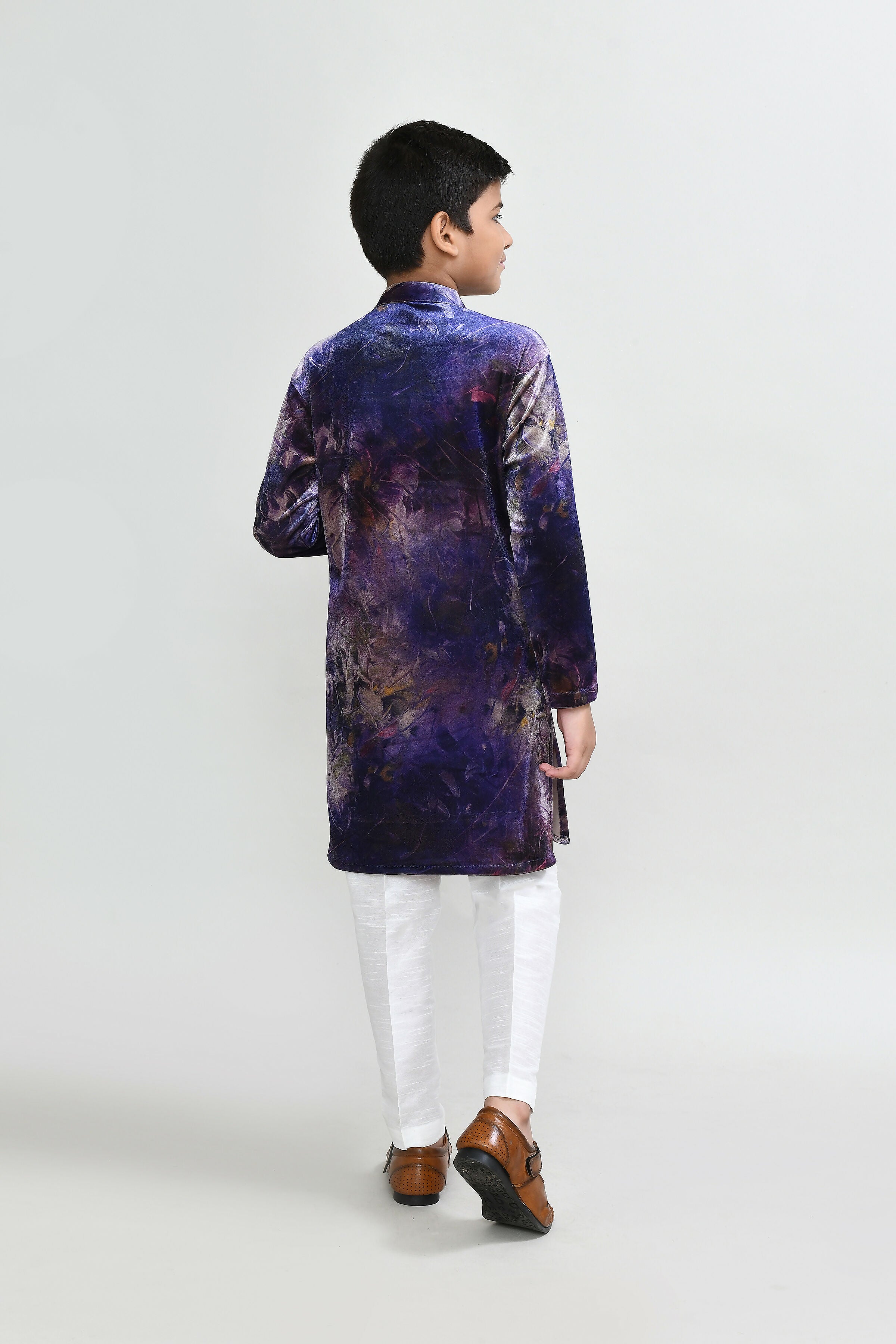 Joban Fashion Velvet Purple Kurta With Straight Fit Pant