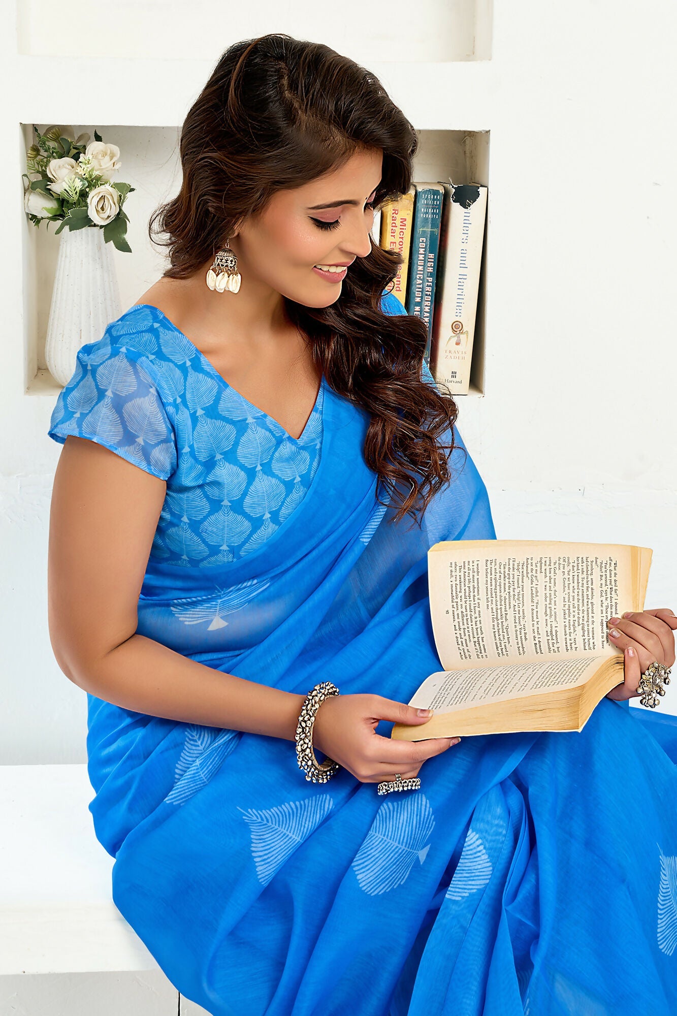 Vastranavya Blue Digital Printed Linen Ready To Wear Designer Saree with Unstitched Blouse - Distacart