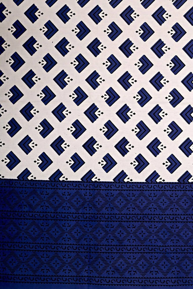 Vamika Printed Cotton White & Blue Bedsheet With Pillow Covers (LEOC_BRFI_B)