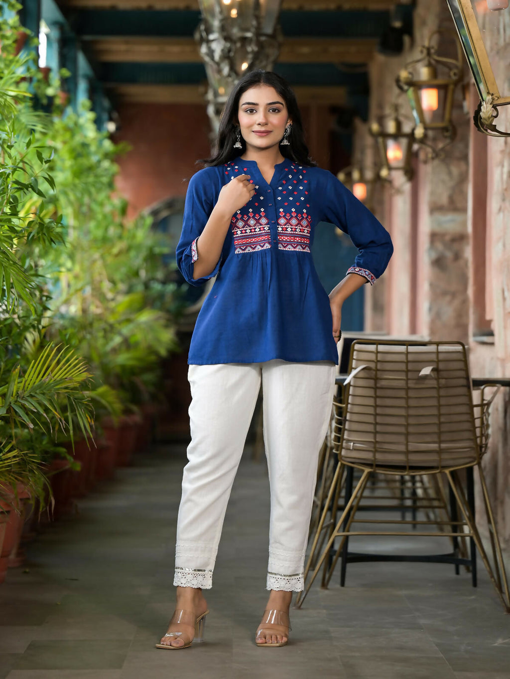 Juniper Women's Blue Solid Cotton Short Tunic With Thread & Mirror Work
