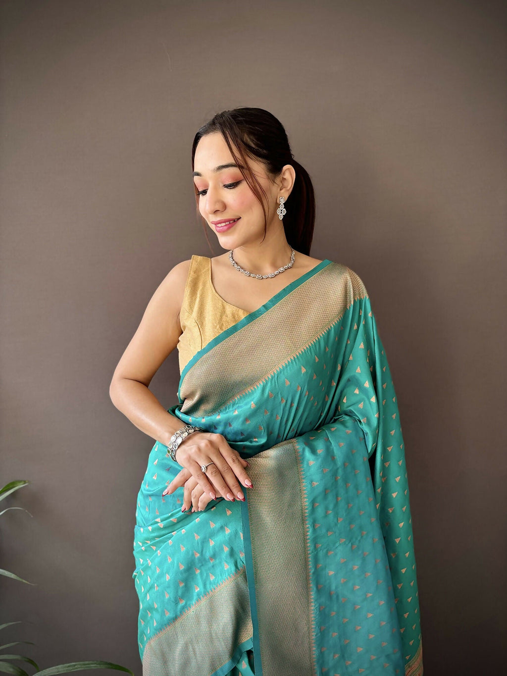 Joban Fashion Teal Green Jacquard Butti Soft Lichi Silk Paithani Saree - Distacart