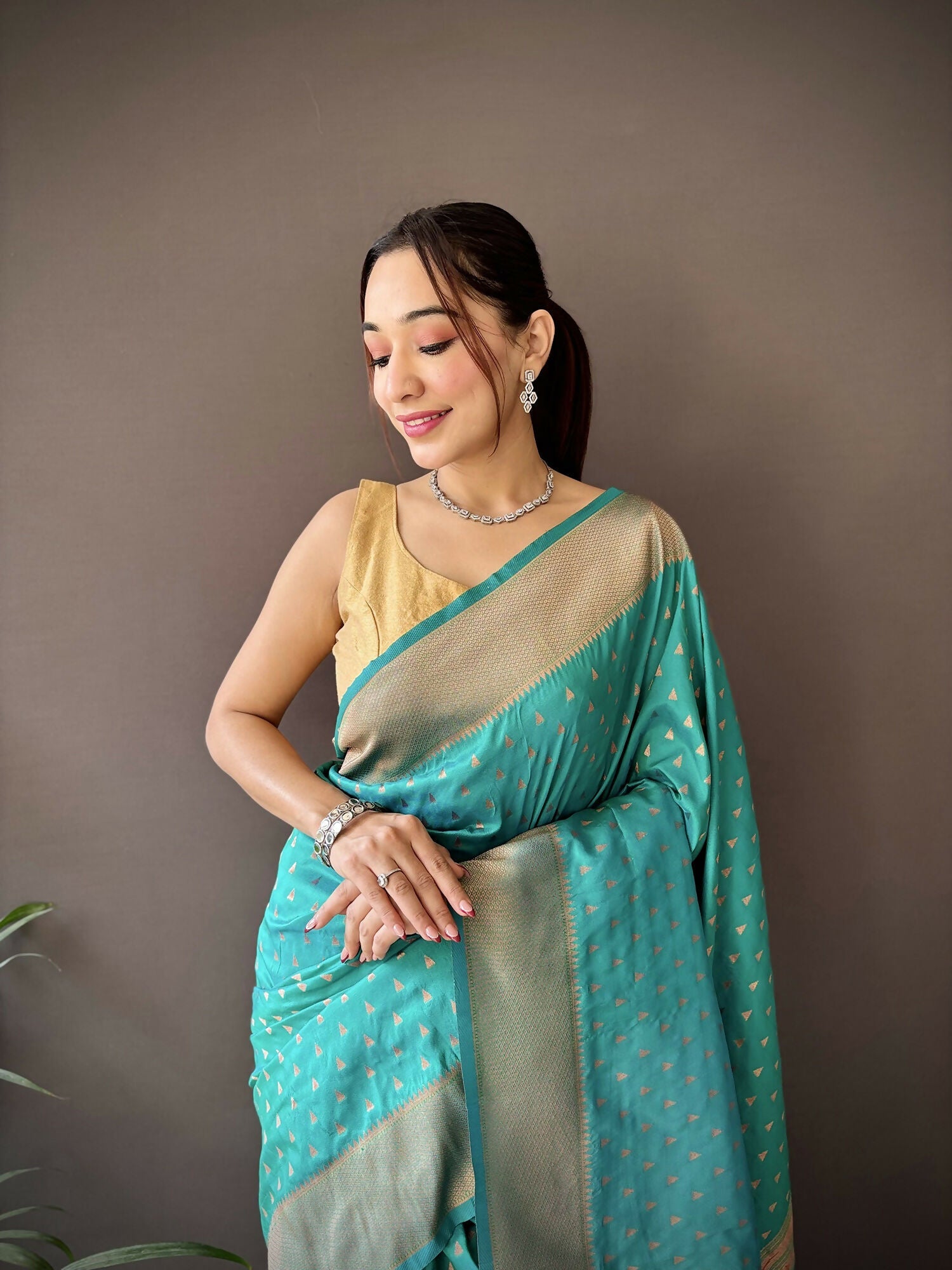 Joban Fashion Teal Green Jacquard Butti Soft Lichi Silk Paithani Saree - Distacart