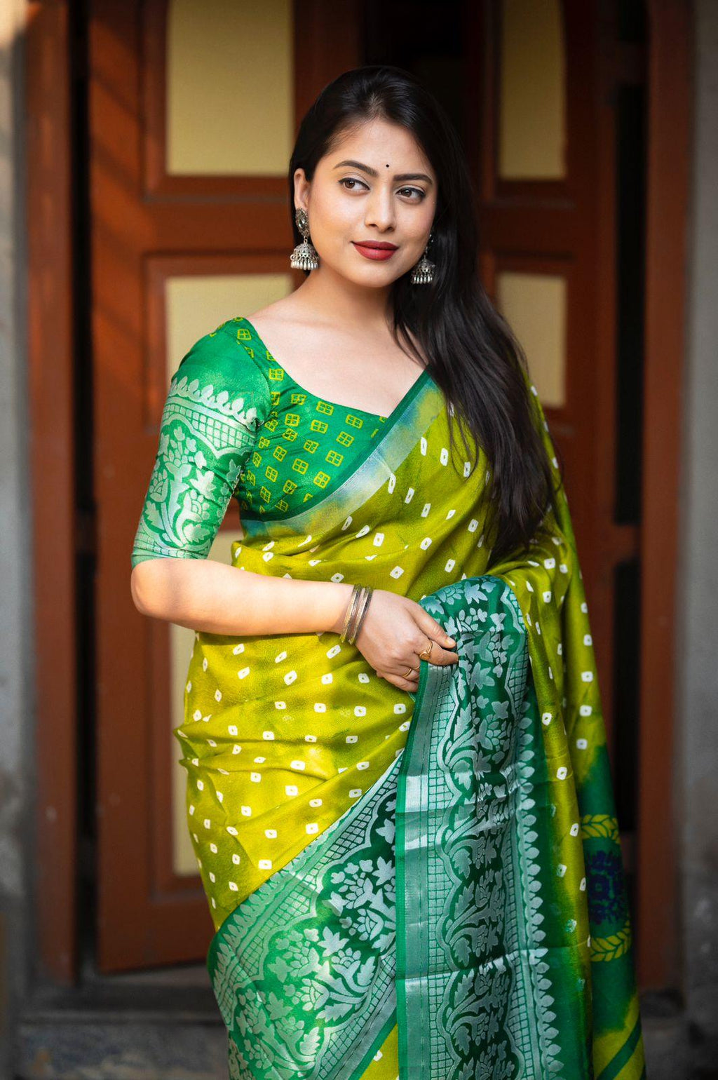 Green Jute Silk Printed Saree with Unstitched Blouse - Hiral Fashion
