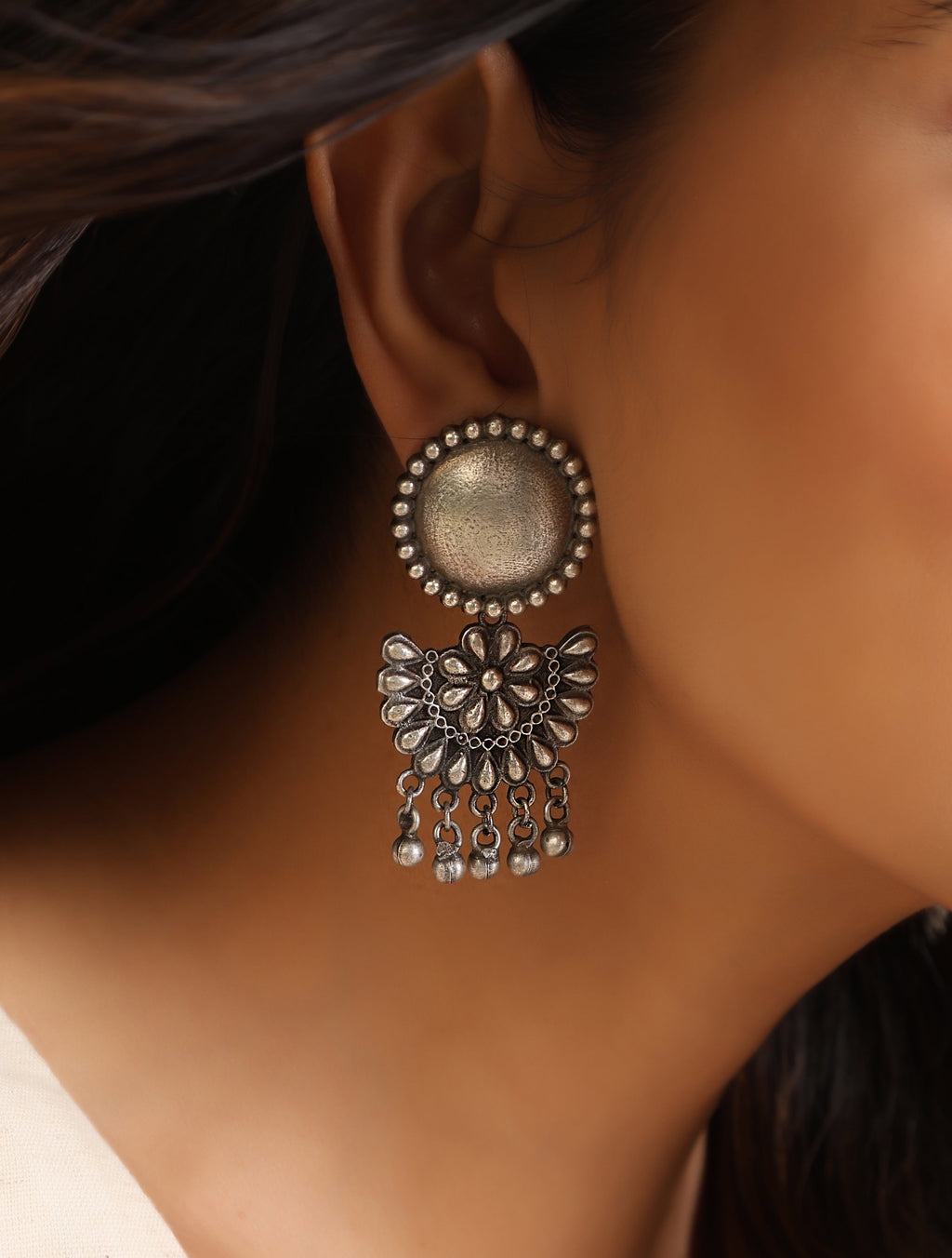 trueBrowns Silver Crescent Floral Earrings - Distacart