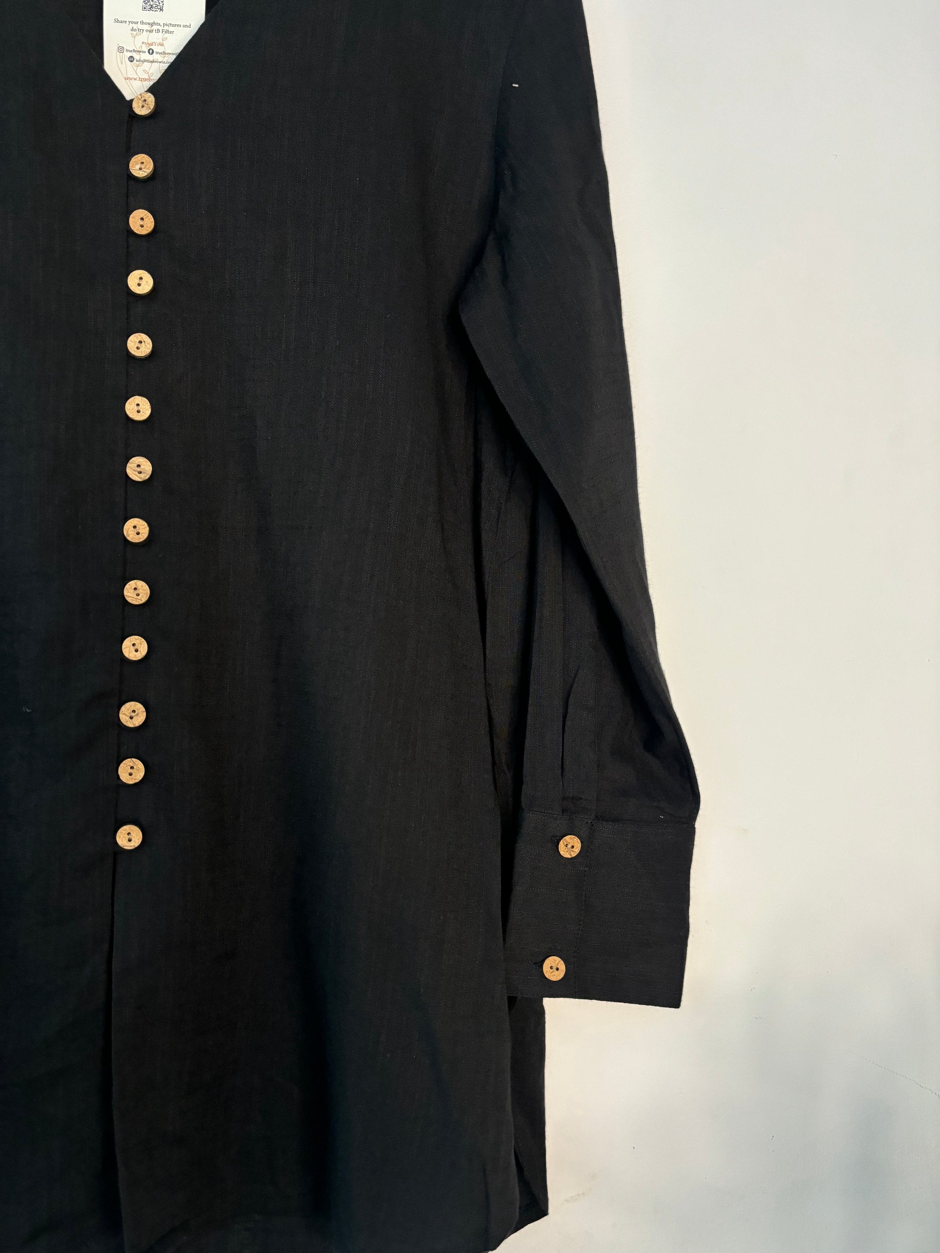 trueBrowns Black Slub Short Top