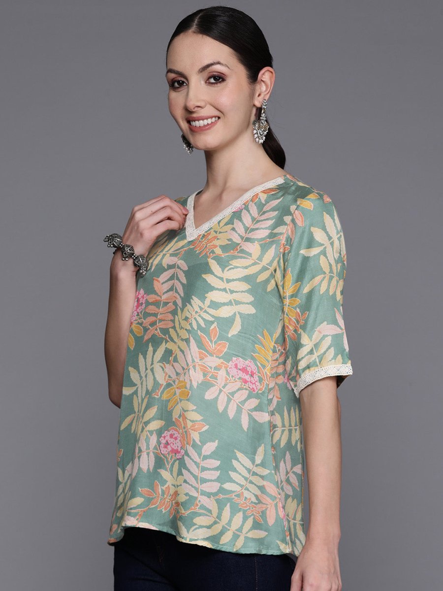 Ahalyaa Floral Printed Tunic with Lace Inserts Detail