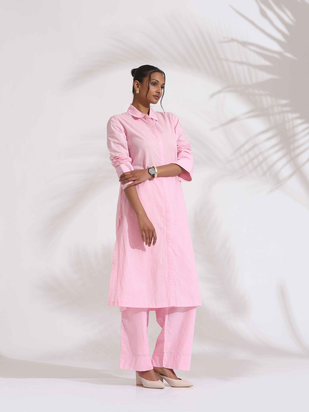 trueBrowns Pink Cotton Embroidered Kurta Set - Distacart