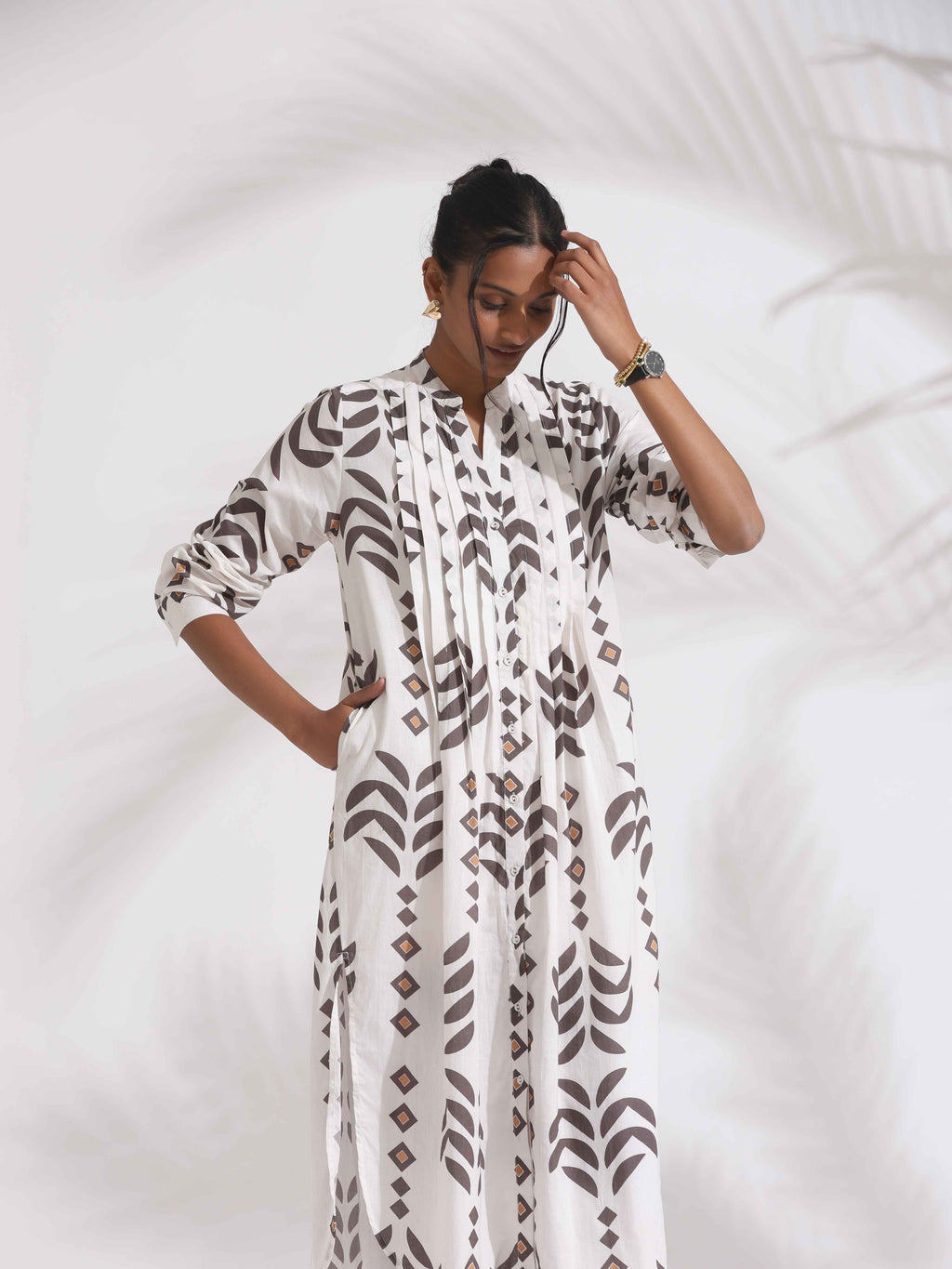 trueBrowns White Cotton Stripe Print Pleated Kurta Set - Distacart