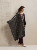trueBrowns Purple Velvet Embroidered Kurta Pant Dupatta Set - Distacart
