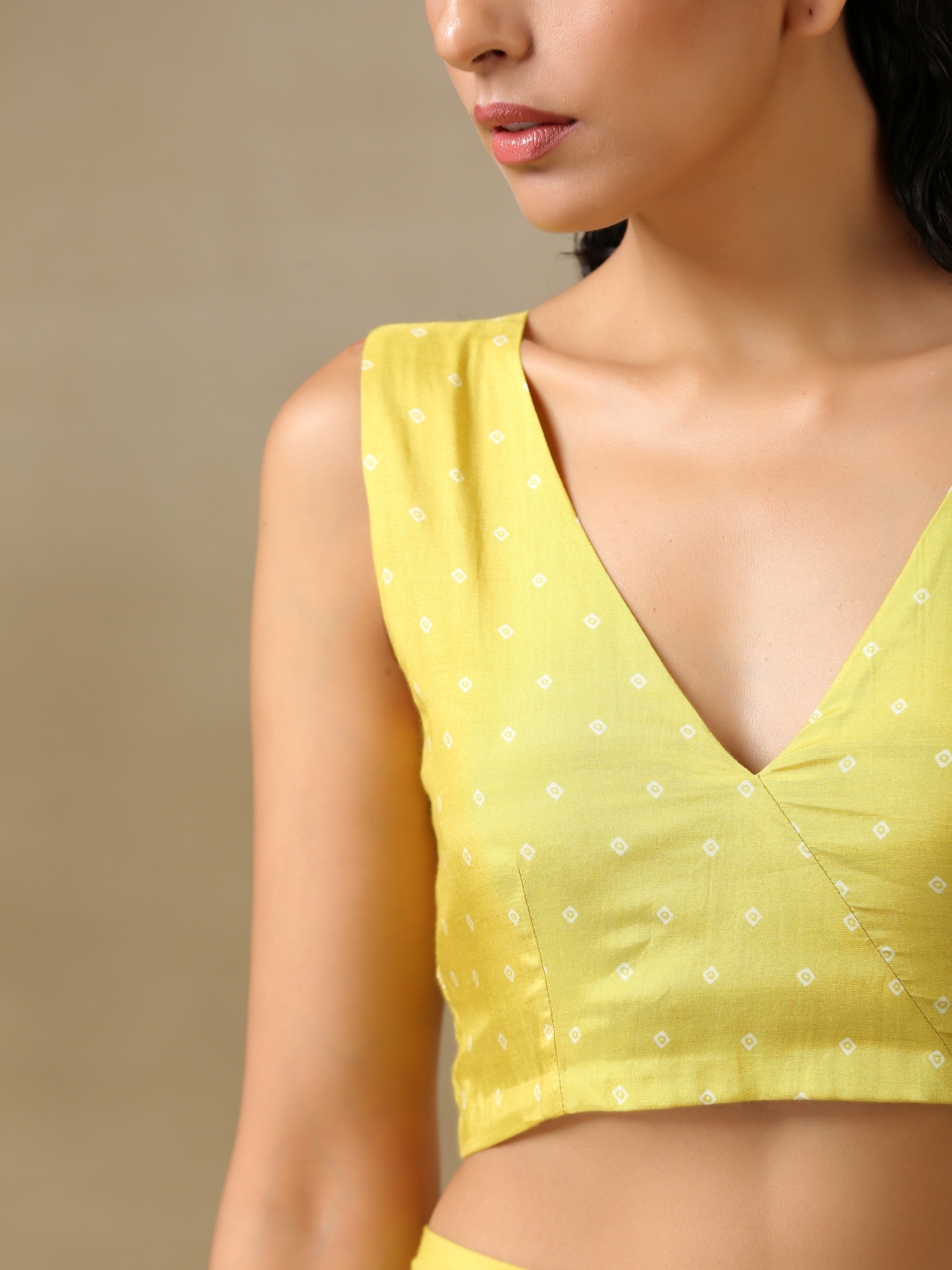 trueBrowns Lime Green Bandhani Printed Silk Sleeveless Blouse