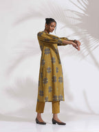 trueBrowns Green Cotton Print Straight Kurta Set - Distacart