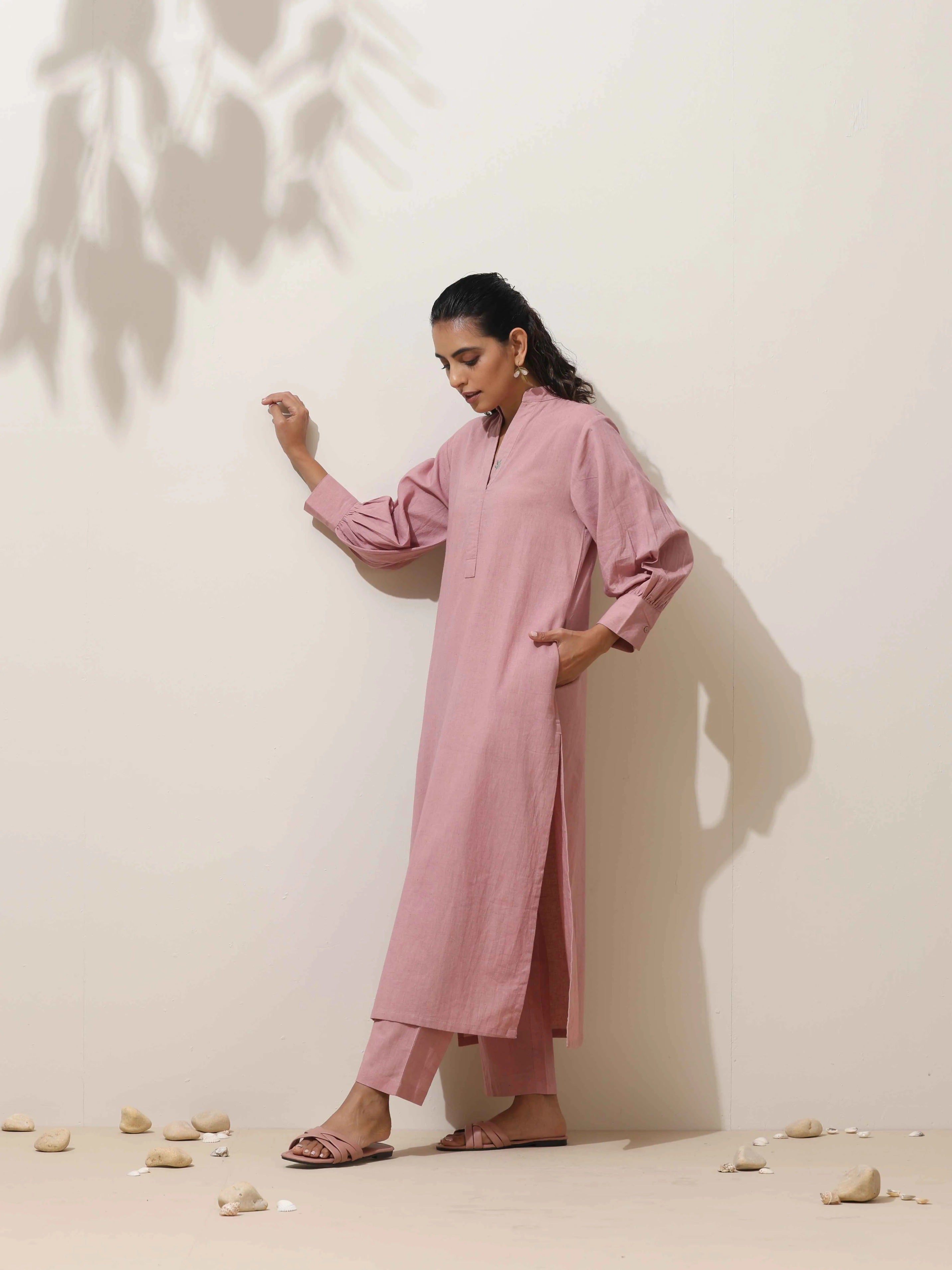 trueBrowns Pink Cotton Linen Kurta Pant Set - Distacart