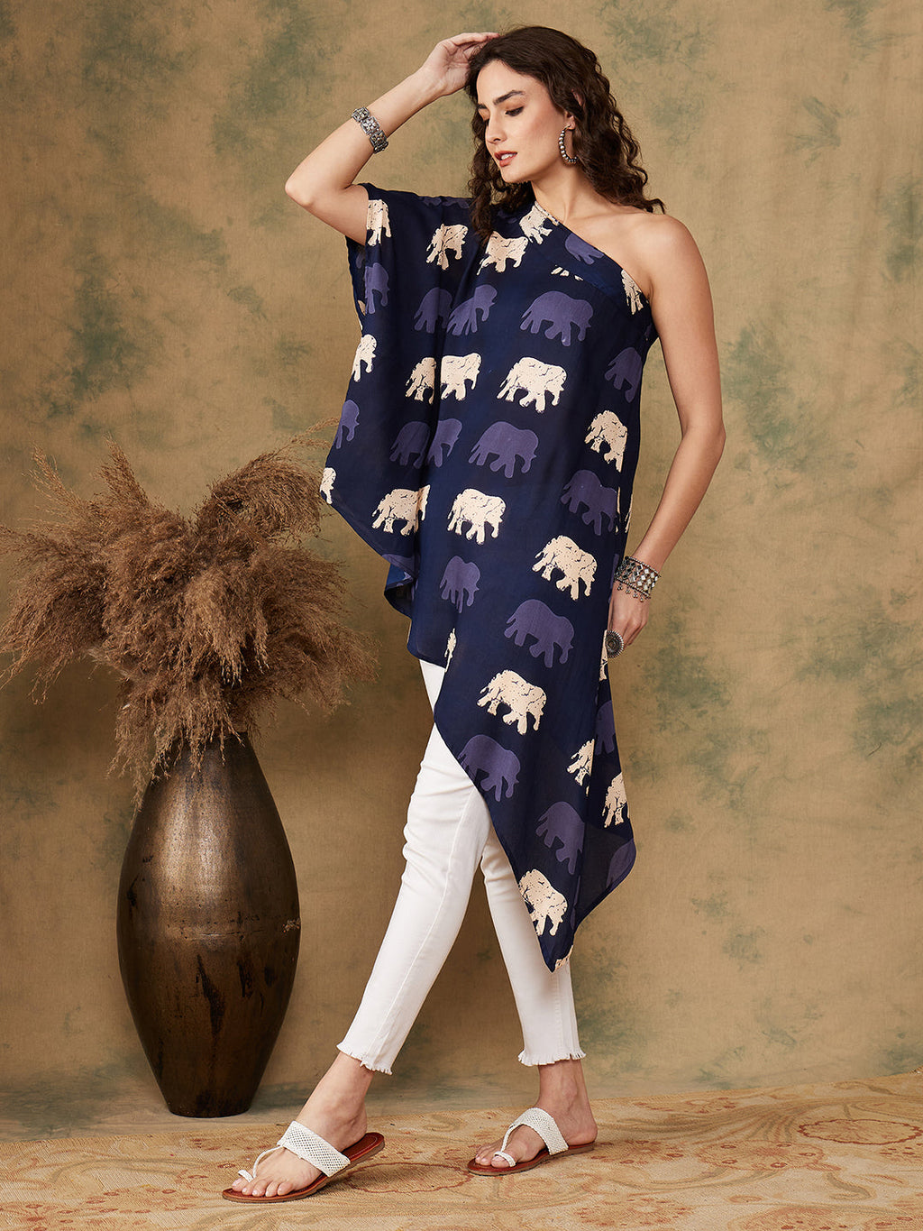 InWeave Women's Blue Elephant Print Oneshoulder Top