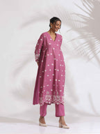 trueBrowns Pink Cotton Floral Embroidered Flared Kurta Set - Distacart