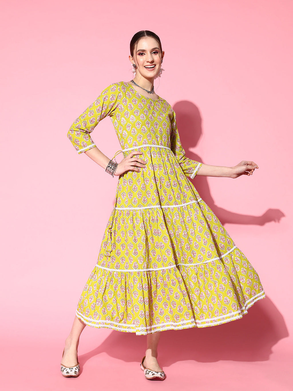 InWeave Women's Yellow Floral Print Tiered Dress With Lace - Distacart