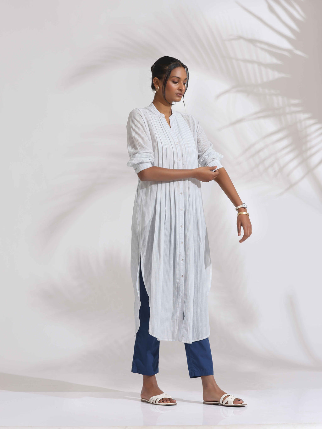 trueBrowns White Cotton Stripe Pleated Shirt Kurta Set - Distacart