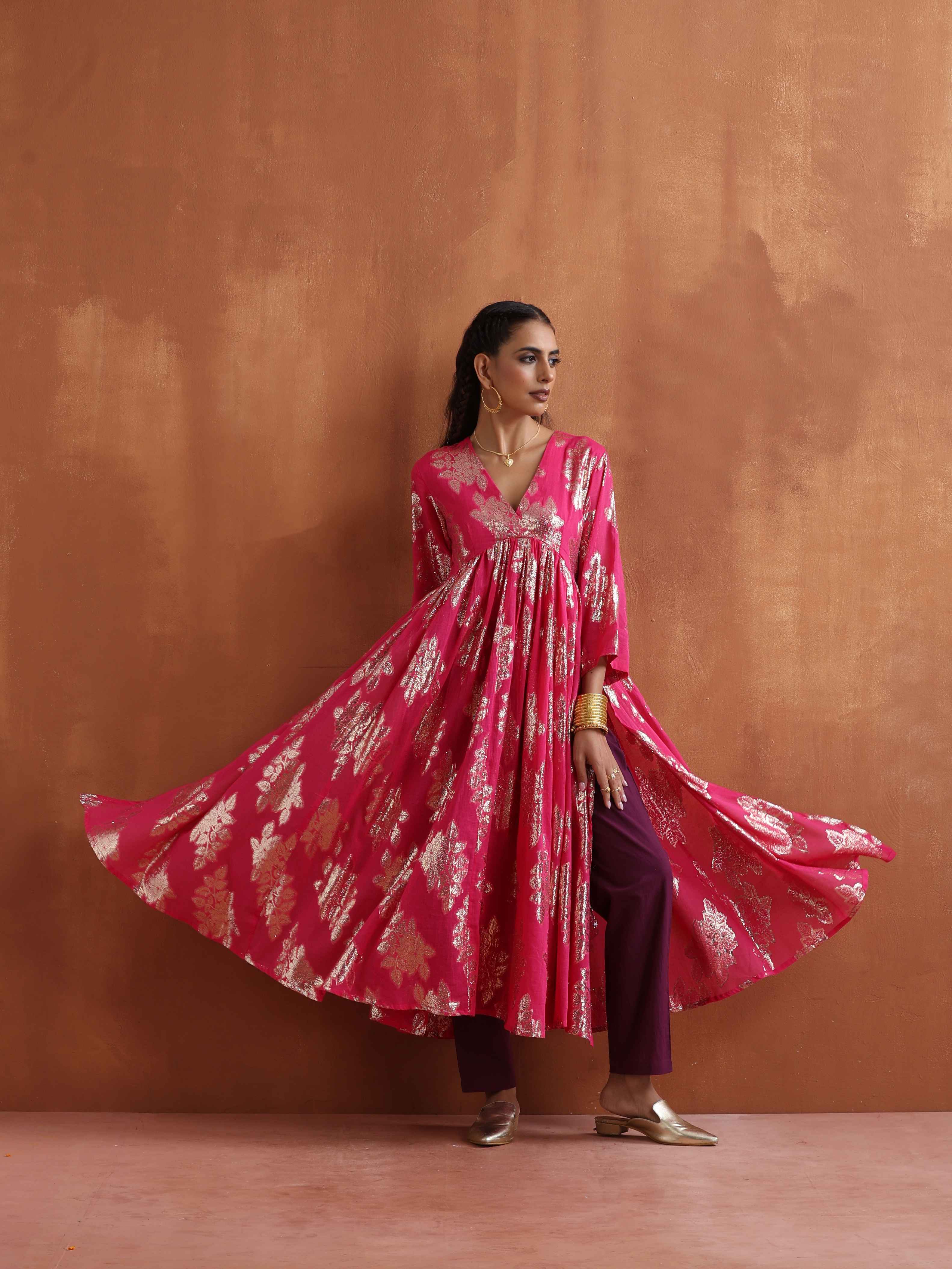 trueBrowns Pink Metallic Flared Anarkali Kurta Set - Distacart
