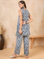 InWeave Peacock Blue White Moroccan Print Round Neck Kurta Set