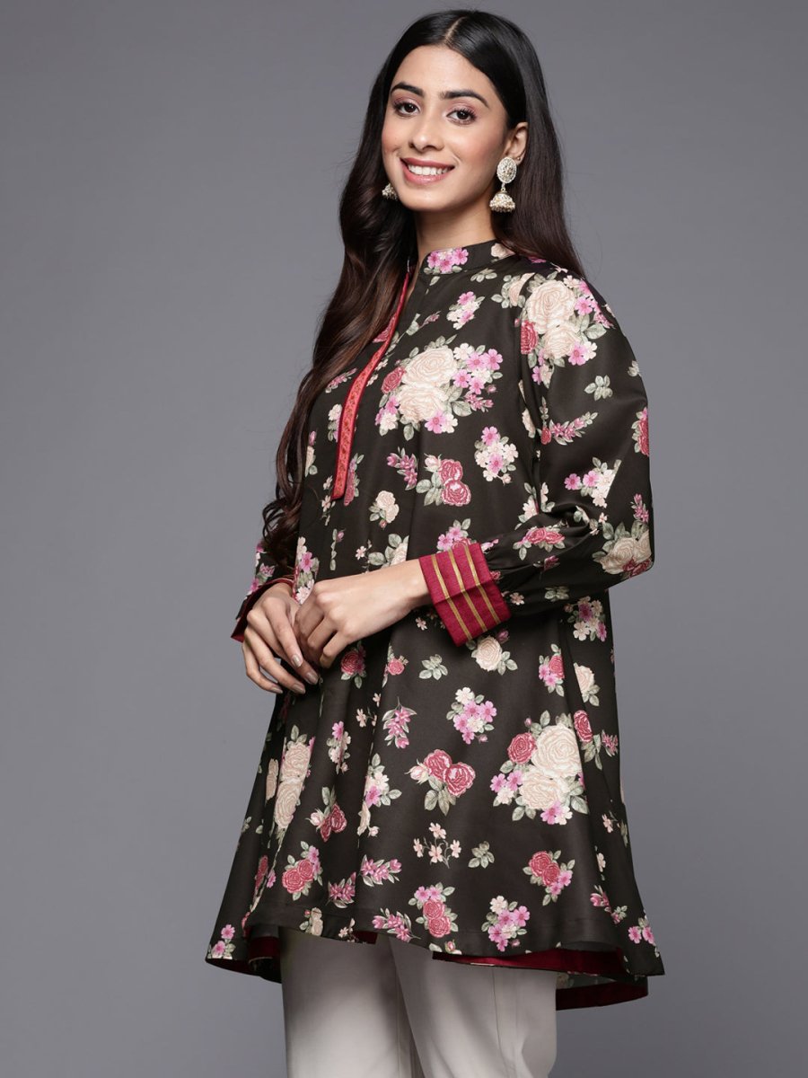 Ahalyaa Mandarin Collar Floral Print Crepe Tunic