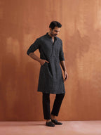 trueBrowns Men's Black Cotton Dobby Kurta