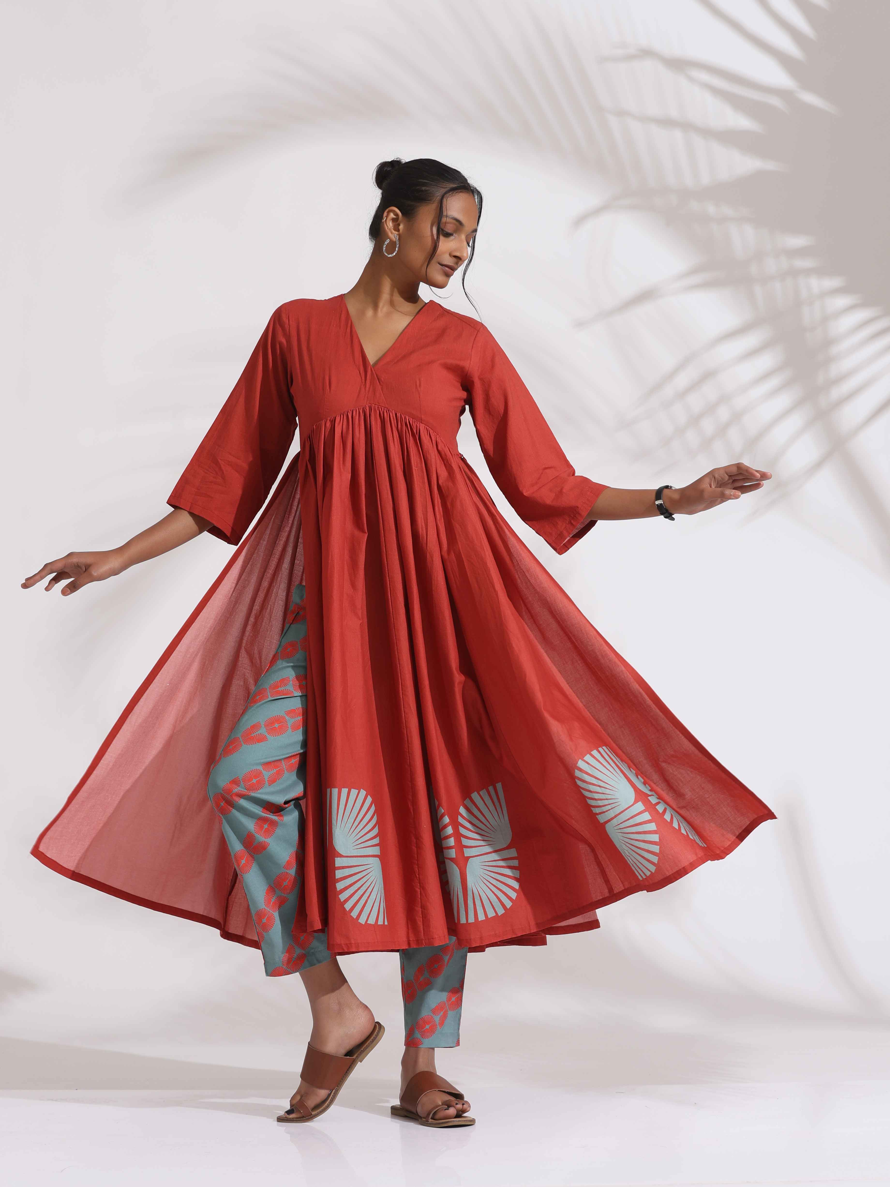 trueBrowns Red Cotton Print Flared Kurta Set - Distacart