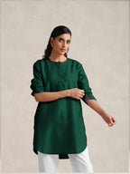 trueBrowns Dark Green Cotton Blend Short Kurta - Distacart