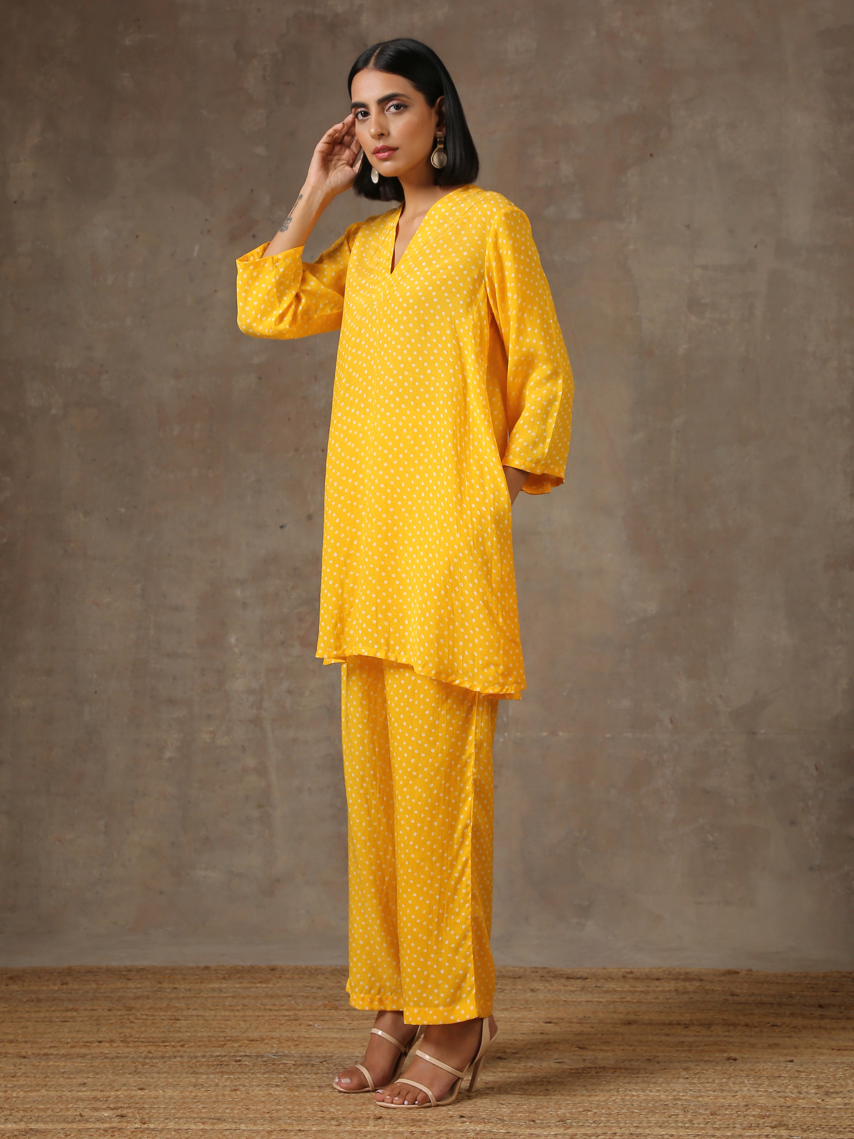 trueBrowns Yellow Bandhani Flare Printed Silk Co-Ord Set | Relove - Distacart