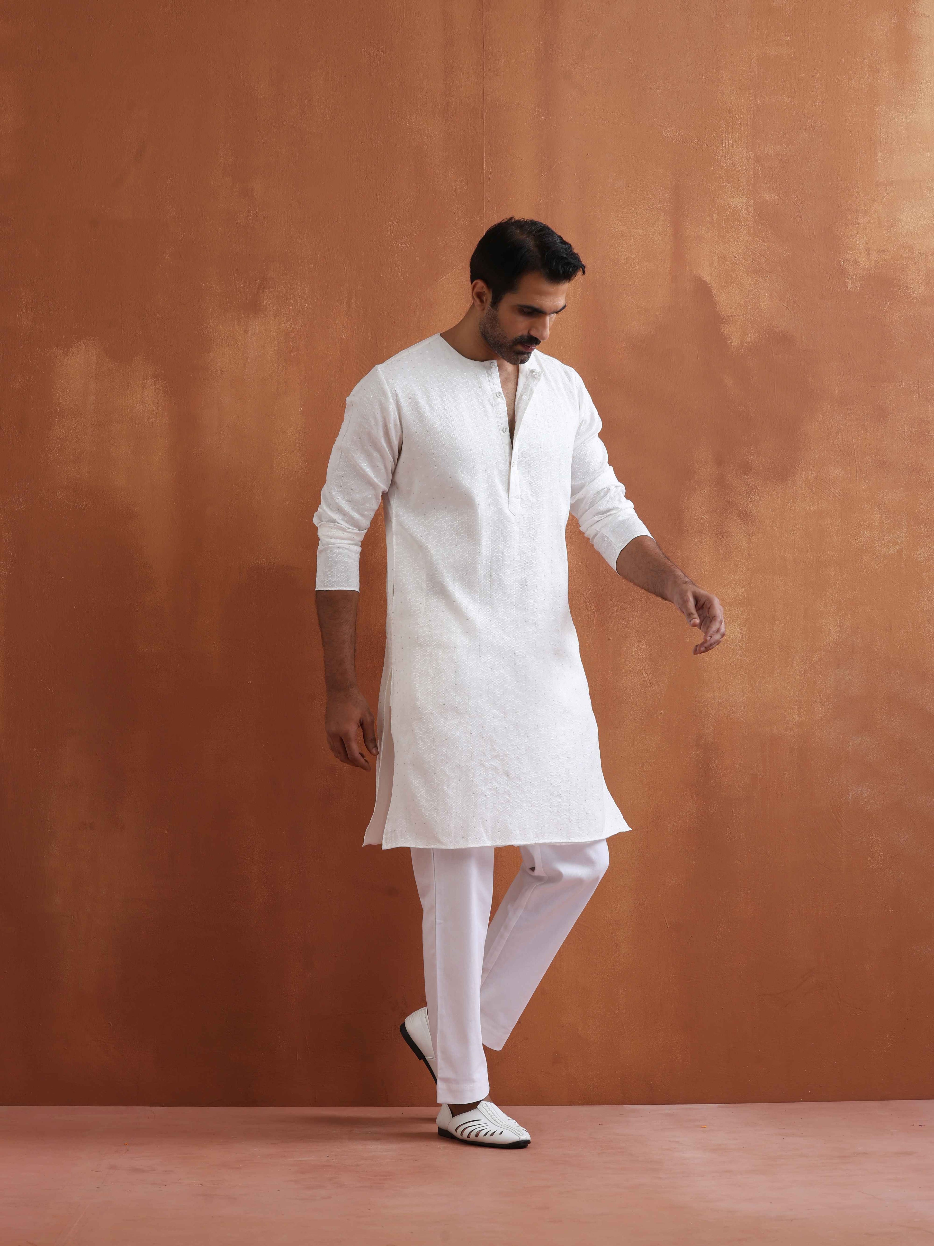 trueBrowns Men's Ivory Sequin Chanderi Kurta