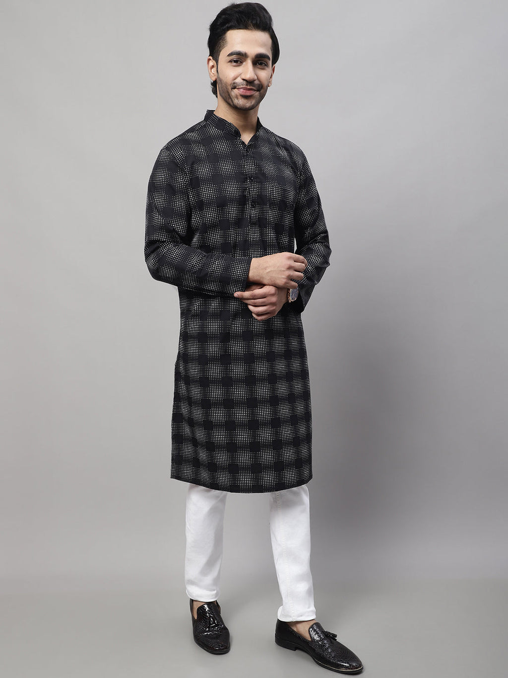 Even Apparels Black Pure Cotton Kurta With Band Collar - Distacart