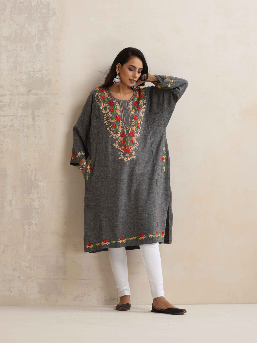 trueBrowns Grey Kashmiri Embroidered Woollen Phiran Kurta - Distacart