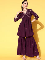 Ahalyaa Women Floral Printed Kurti with Sharara