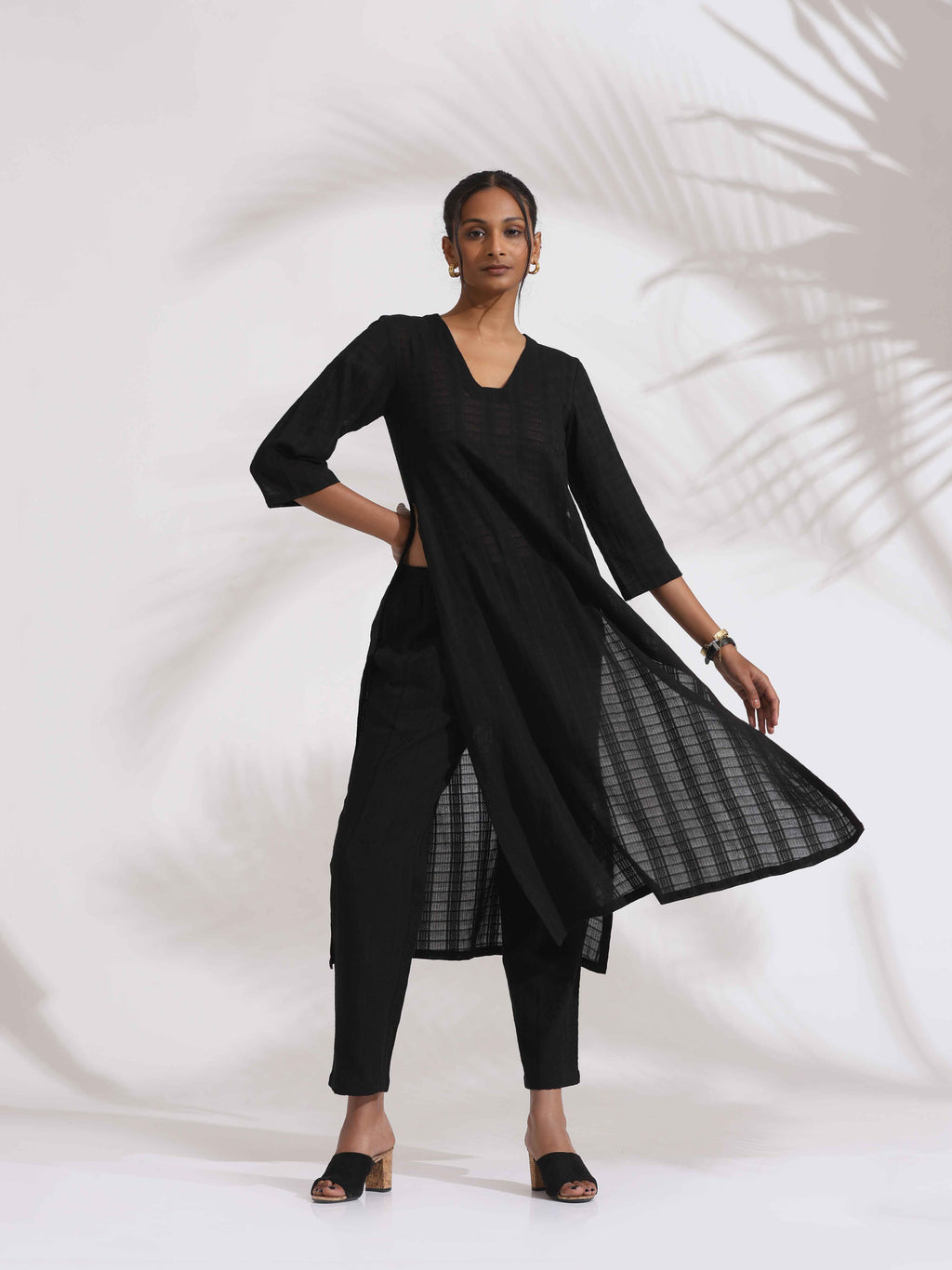 trueBrowns Black Cotton High Slit Kurta Set - Distacart