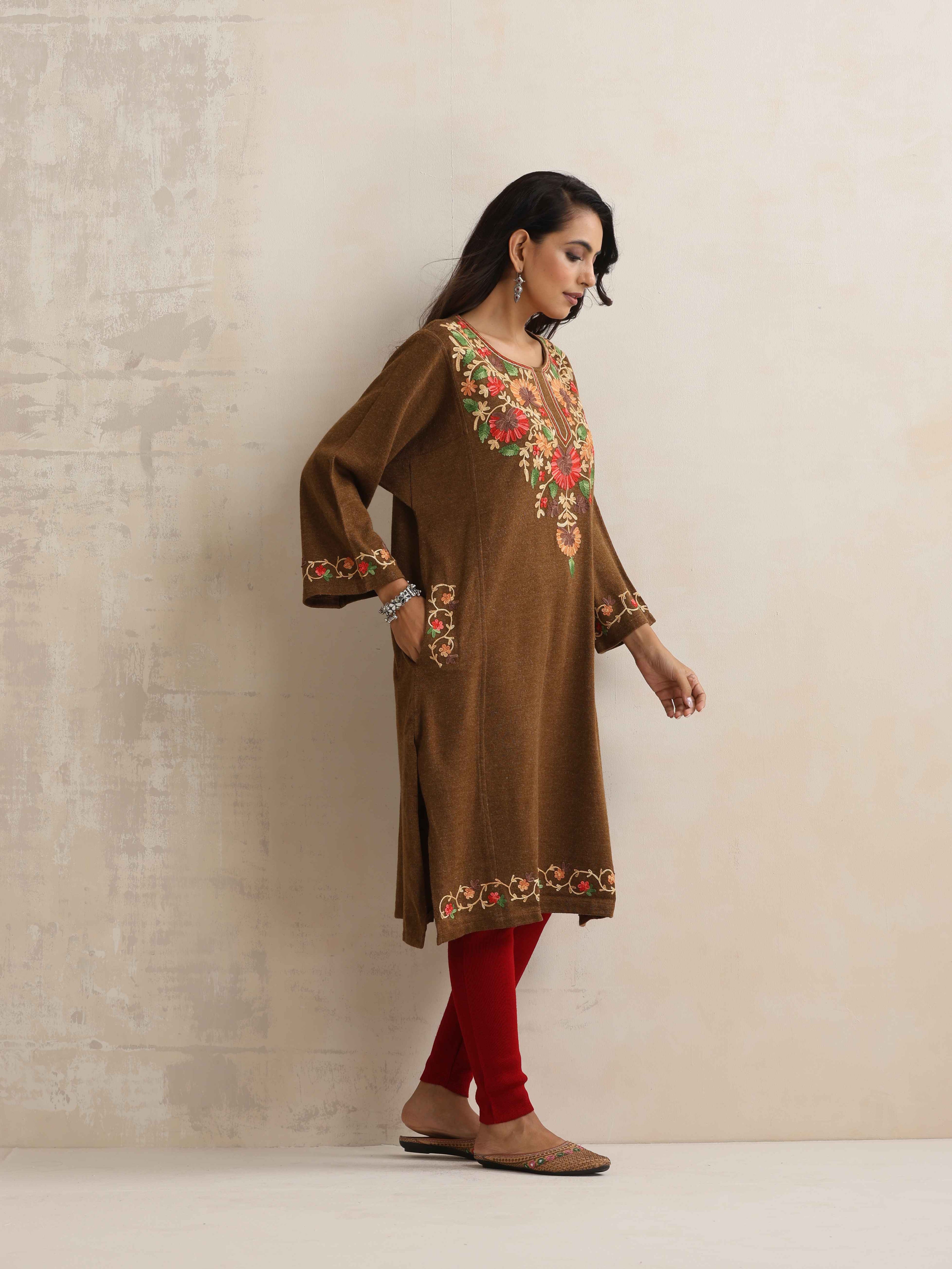 trueBrowns Brown Kashmiri Floral Embroidered Woollen Phiran Kurta - Distacart