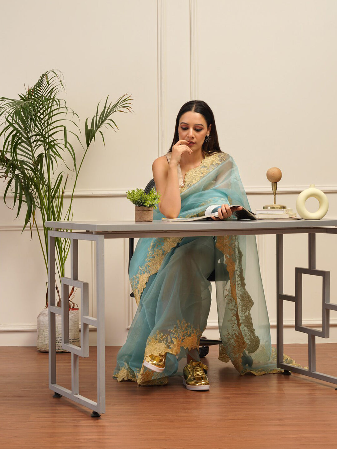 Tikhi Imli Embroidered Organza Heavy Work Saree - Distacart
