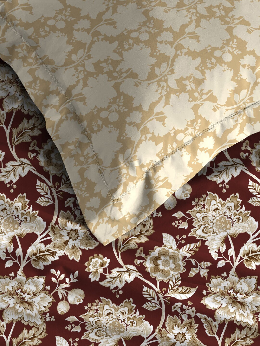 MYTRIDENT Red White Ethnic Motifs Cotton 120 TC Queen Bedsheet With 2 Pillow Covers