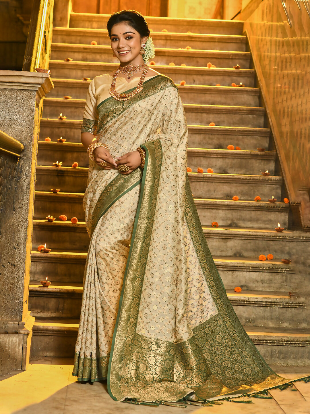 Shree Shyam Fashion Rajvastra Dark Green Banarasi Silk Saree